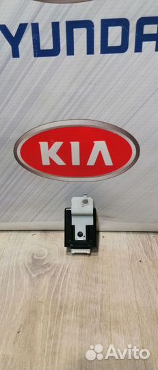 Блок электронный Kia RIO 3