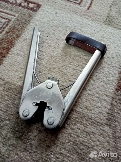 Пломбиратор