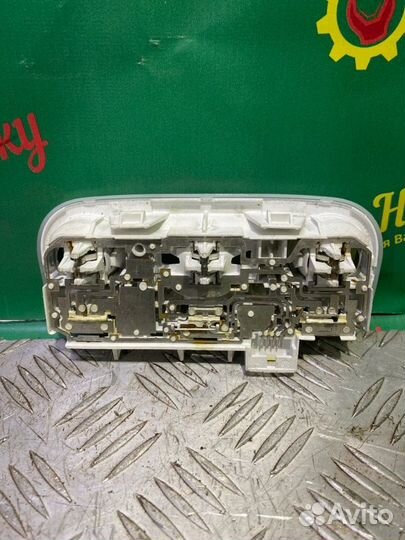 Плафон салонный Renault Fluence седан 1.6 2010