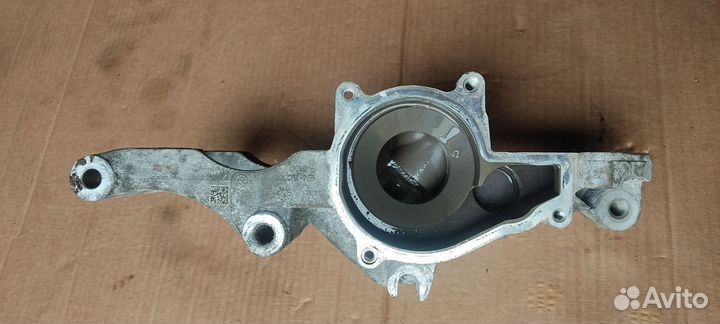 Корпус Помпы BMW x1 F48 B47C20A