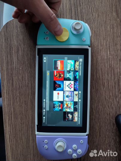 Портативная игровая приставка nintendo switch V2