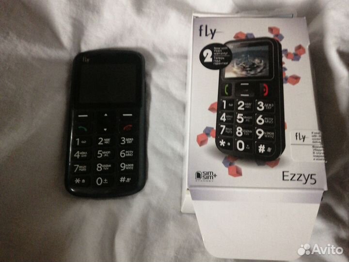 Телефон Fly Ezzy5
