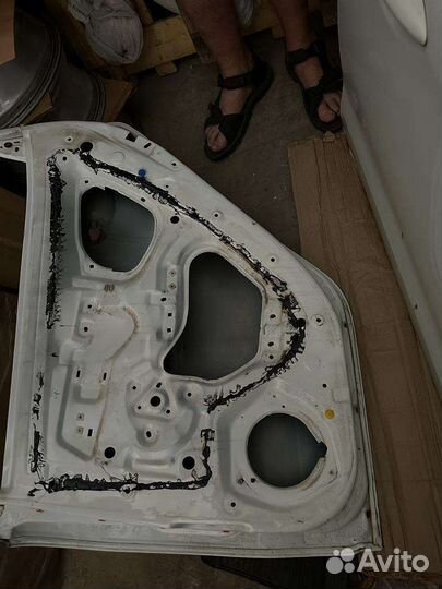 Задняя дверь на KIA RIO