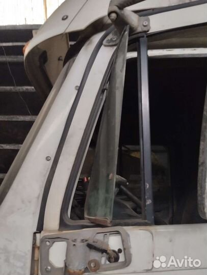 Фредлайнер Каламбия 2002 г.в. на запчасти