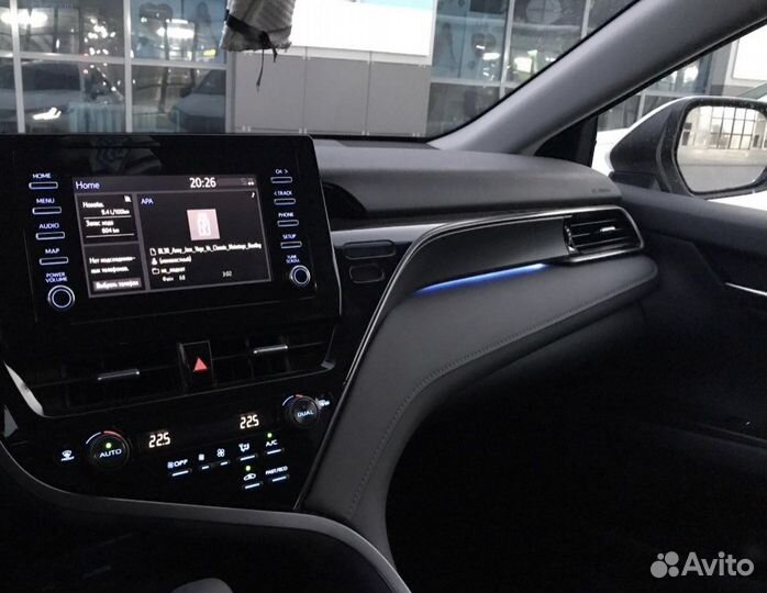 Подсветка над бардачком Camry 2018-2022