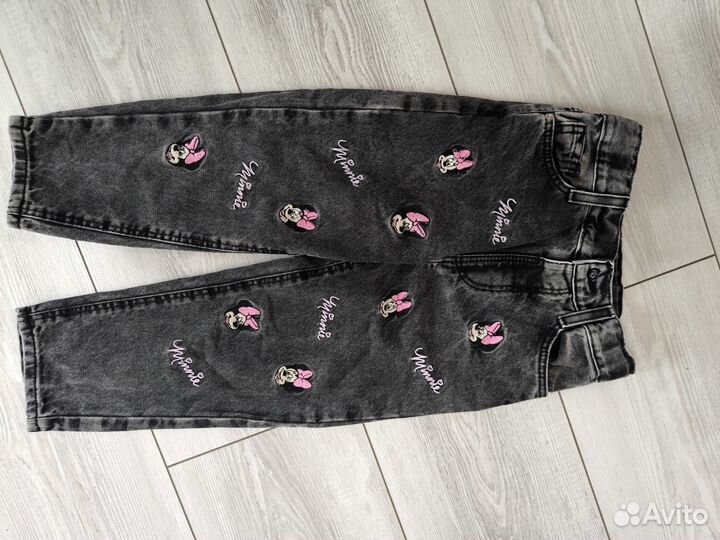Джинсы на девочку 104