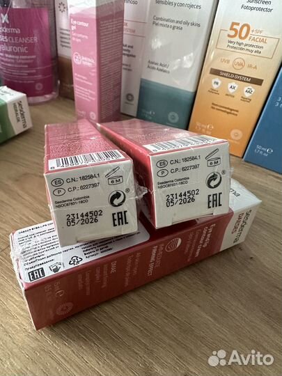 Sesderma Крем-контур для глаз и губ Daeses