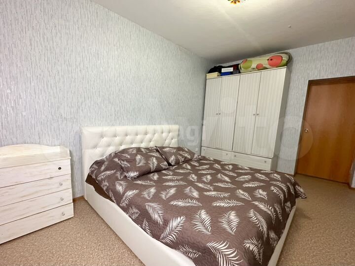 3-к. квартира, 77,9 м², 1/5 эт.