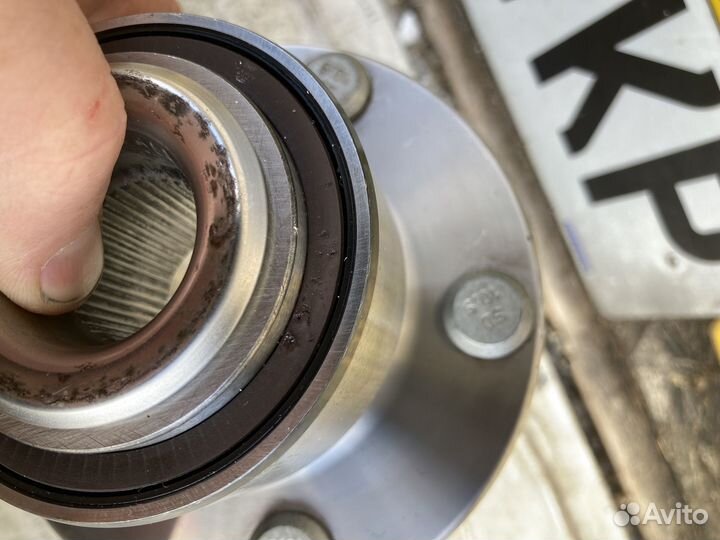 Ступица передняя Ford Focus 2