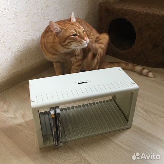 Полка для CD DVD ретро