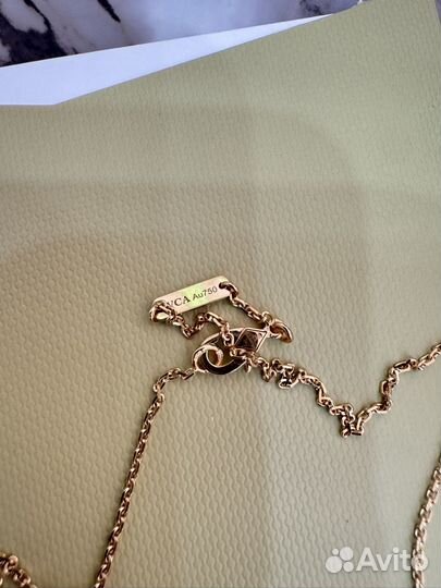 Van cleef arpels подвеска золотая с перламутром