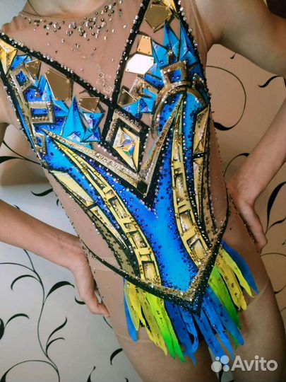 Купальник для художественной гимнастики