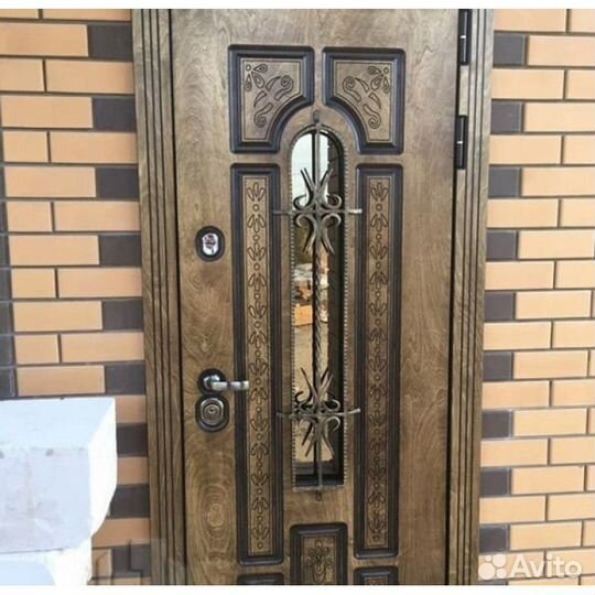 Дверь входная металлическая с ковкой