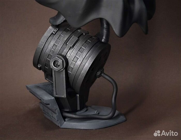 Фигурка Бетмен высота 28 см