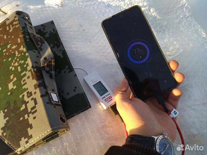 Зарядное устройство на солнечной батарее