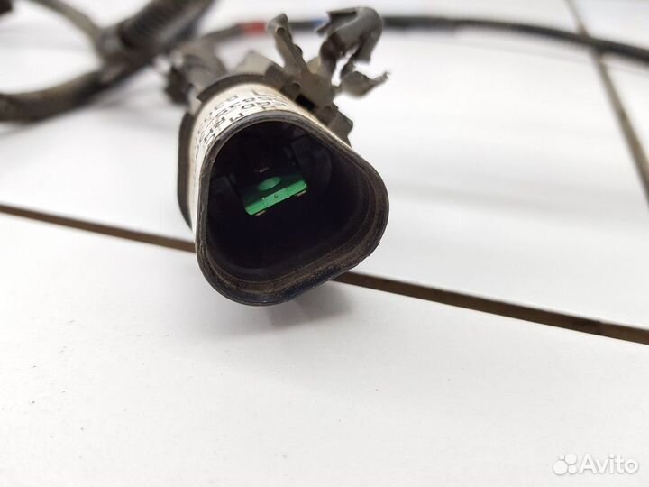 Электропроводка заднего правого датчика положения