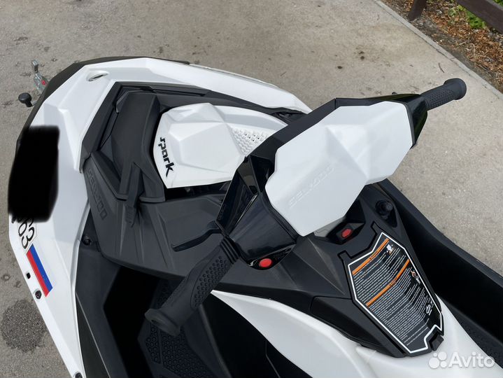 Brp spark sea doo 3up 90
