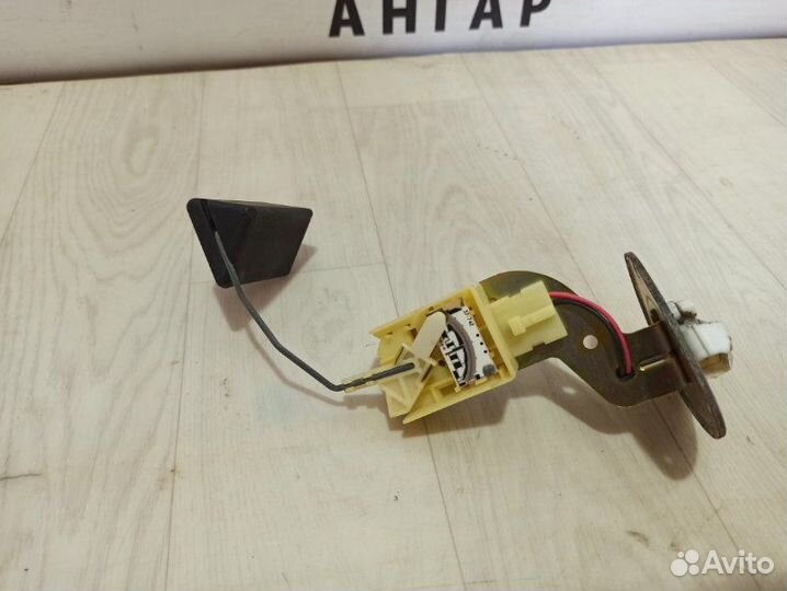 Датчик уровня топлива Mitsubishi Lancer 9 CS3A