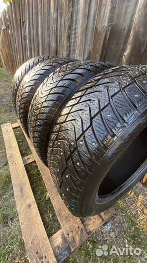 Yokohama Ice Guard IG65 215/55 R17
