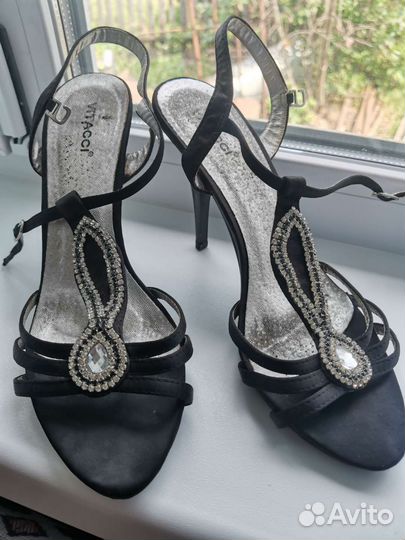 Босоножки женские 39 размер