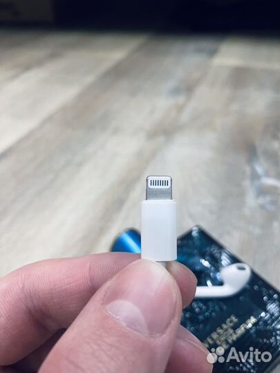 Наушники Apple EarPods (Lightning)