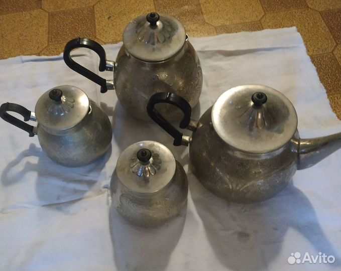 Эмалированный набор и чайный набор