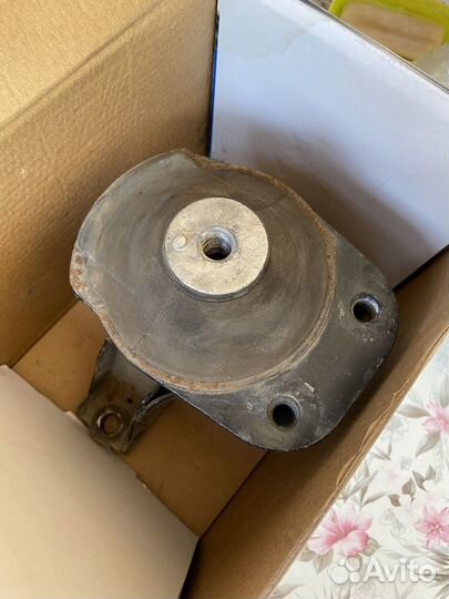 Опора двигателя honda civic 4d