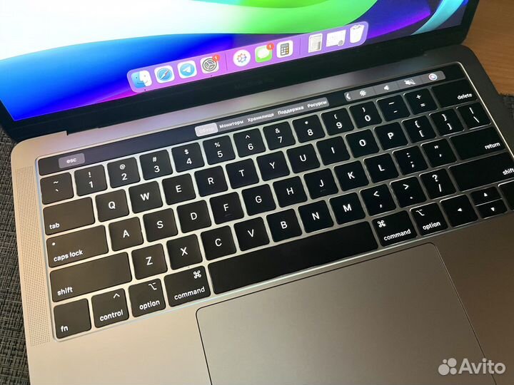 MacBook Pro 13 2019 Touch Bar