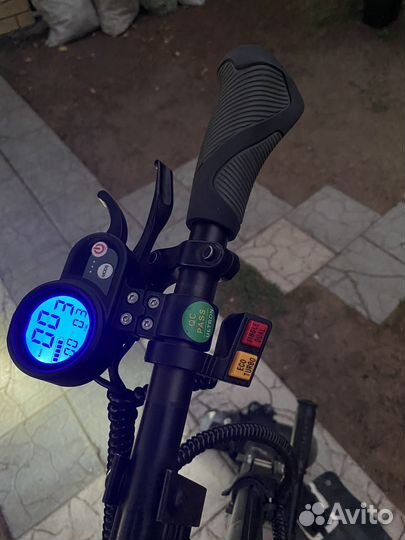 Электросамокат ultron T10 2400W V4