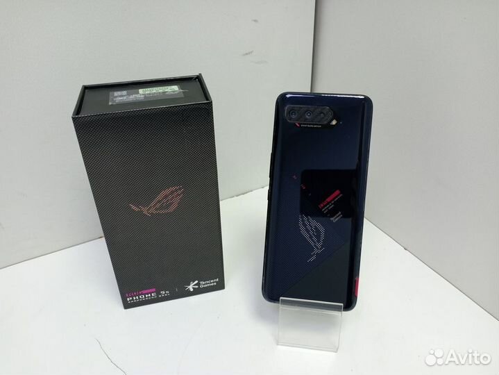 ASUS ROG Phone 5s, 12/256 ГБ