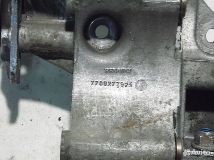 Кронштейн генератора Рено Меган Сценик 1