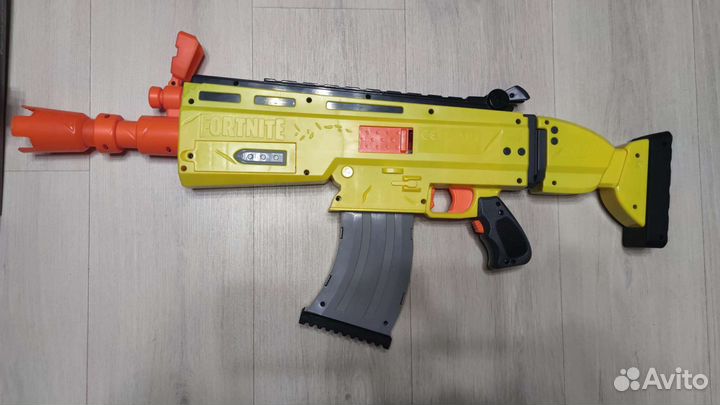 Бластер Fortnite Nerf Scar