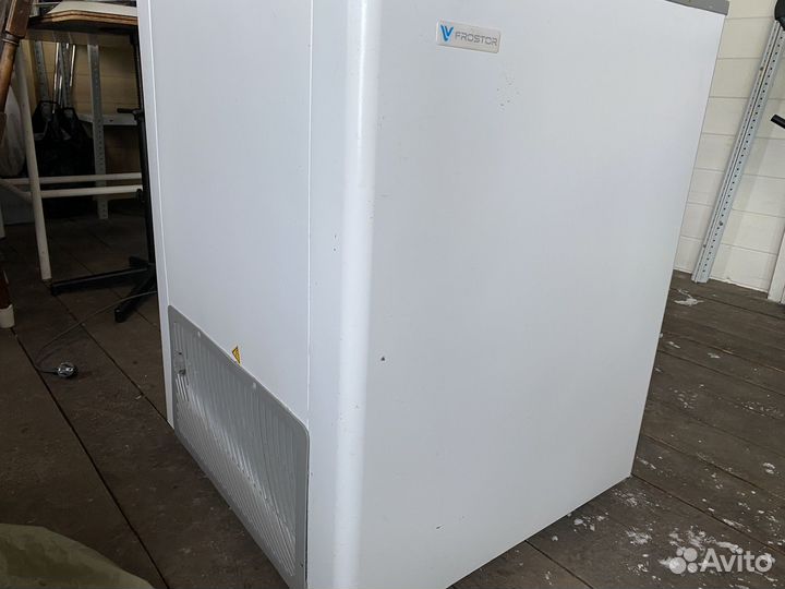 Морозильная камера (ларь)