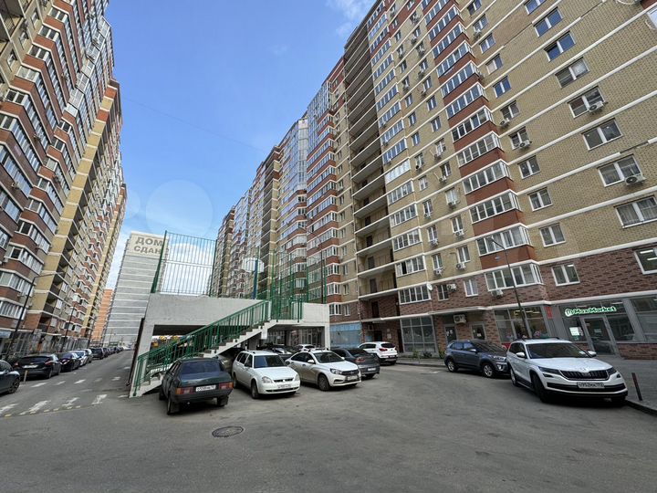 3-к. квартира, 96,9 м², 2/17 эт.