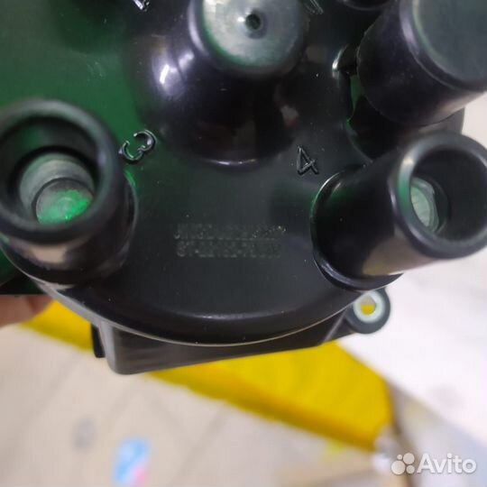 Крышка трамблера Nissan Almera N15, Sunny B14