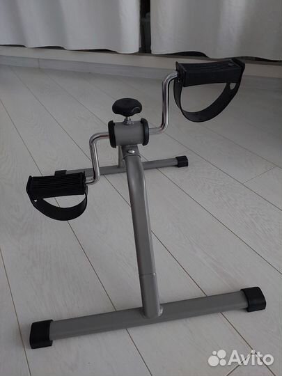Тренажёр педальный для рук и ног
