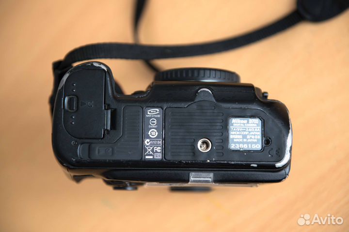 Продам Nikon D700 body