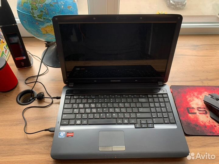 Ноутбук samsung