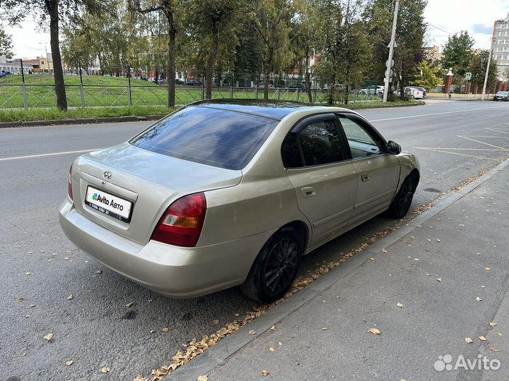 Hyundai Elantra 2.0 AT, 2001, 200 000 км