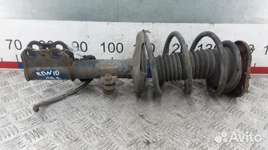 Стойка передняя левая toyota avensis T25 (KDN10K50