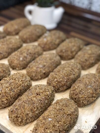 Пельмени домашние вареники, котлеты ручной лепки