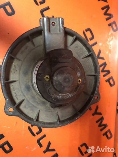 Мотор печки Toyota Ipsum ACM21 2AZ-FE