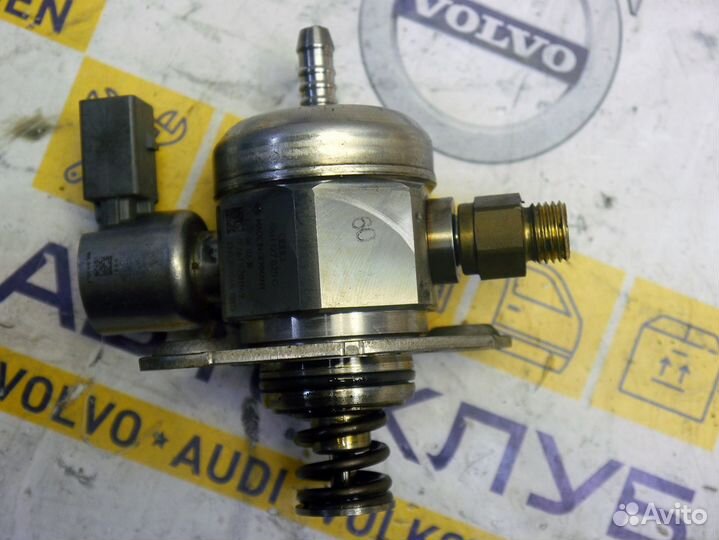 Насос топливный механический VW Пассат B6 Б6 Тигуа