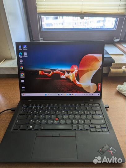 Продаю ноутбук ThinkPad X1 Carbon Gen 9