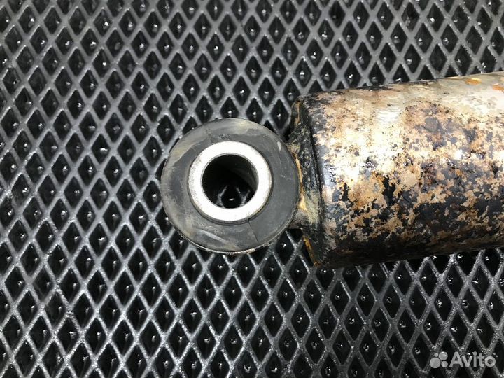 81437026100 Амортизатор задний