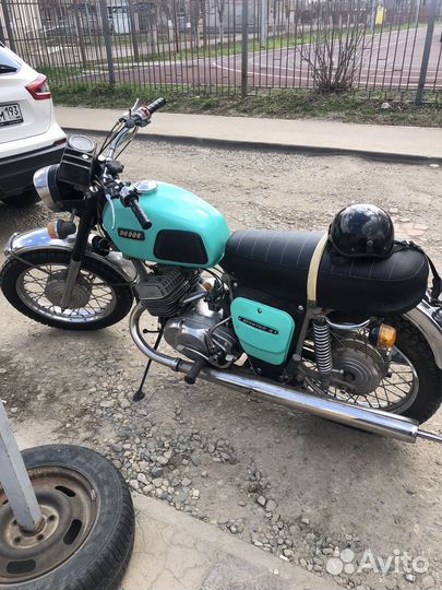 Продаю мотоцикл иж юпитер4