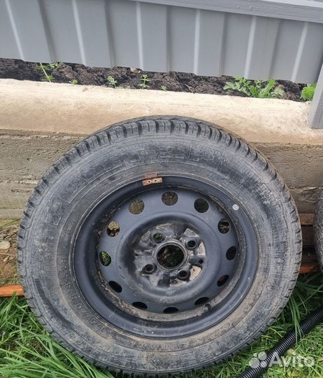 Запаска r13 всего их 2шт в наличии