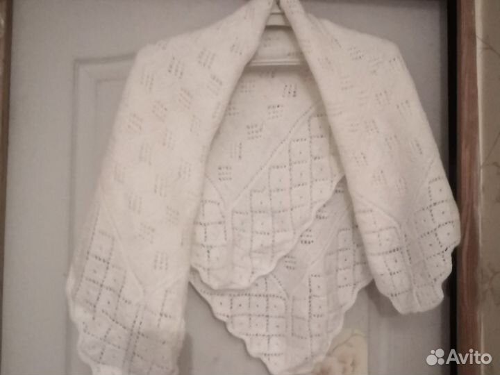 Широкие палантины-платки