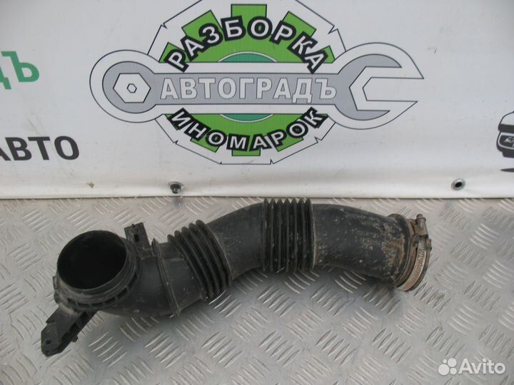 Патрубок воздушного фильтра Форд Куга 1 2.0d