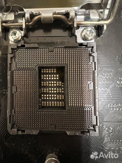 Asrock Z370 Pro4 + i9-9900k